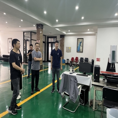歡迎內(nèi)貿(mào)客戶來(lái)廠參觀指導(dǎo)